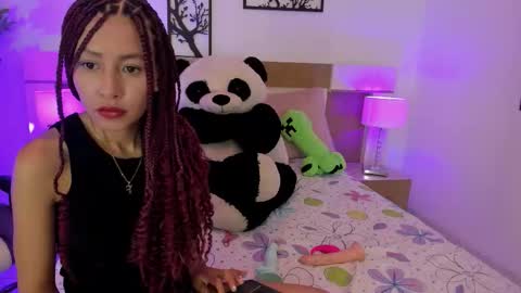 Snapshot of keitty_fox27 chatting on 03-09-26, 06:56 Keitty fox27 online show from 03-09-26, 06:56