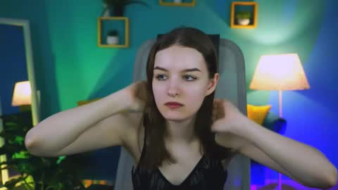 kelliebanshe online show from 05-19-26, 08:53