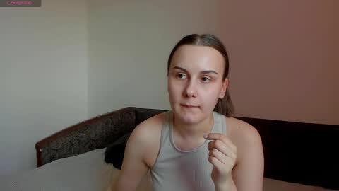 Im Kelly online show from 05-27-26, 01:57