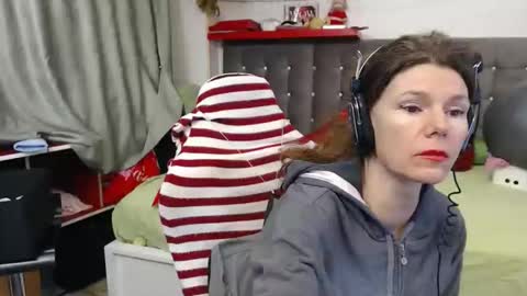 Snapshot of kellynumber chatting on 01-16-26, 10:58 kelly online show from 01-16-26, 10:58