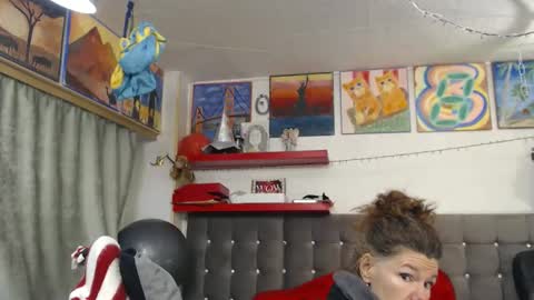 Snapshot of kellynumber chatting on 02-12-26, 10:38 kelly online show from 02-12-26, 10:38