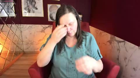 Snapshot of kellysuper chatting on 05-24-26, 05:23 Kelly online show from 05-24-26, 05:23