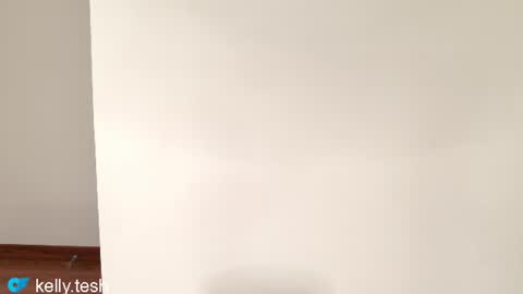 Snapshot of kellytesh chatting on 06-17-26, 07:37 Kelly online show from 06-17-26, 07:37