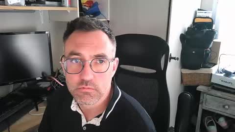 Snapshot of kelvin06133 chatting on 03-28-26, 01:43 kelvin06133 online show from 03-28-26, 01:43