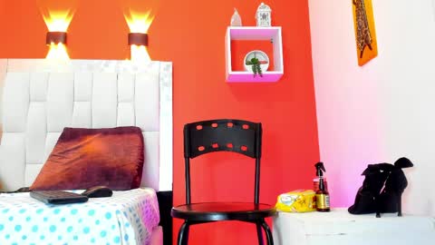 kendal_hot69_ online show from 05-27-26, 11:40