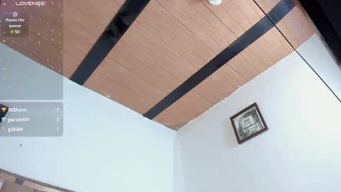 Kendall ewers online show from 02-08-25, 02:47