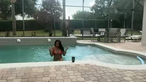 Snapshot of kendallsins chatting on 06-29-26, 04:40 Kendall Sins online show from 06-29-26, 04:40