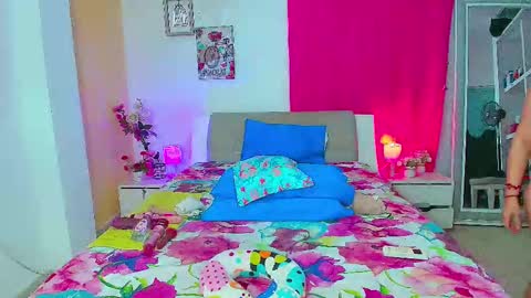 kendra_love31 online show from 03-23-26, 03:10