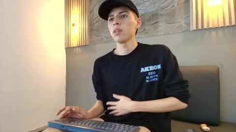 kenny_hank online show from 04-08-26, 04:01