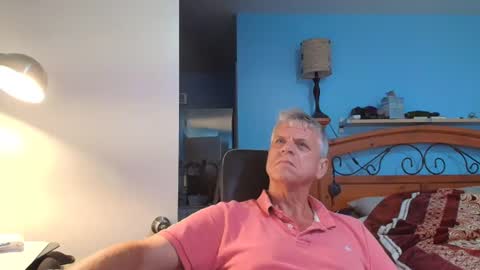 Snapshot of kent_ham chatting on 07-06-26, 02:08 kent_ham online show from 07-06-26, 02:08