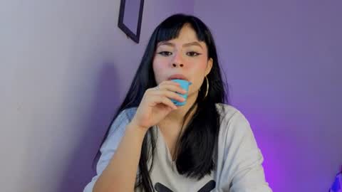 Snapshot of kerabelle chatting on 07-18-26, 03:22 kerabelle online show from 07-18-26, 03:22
