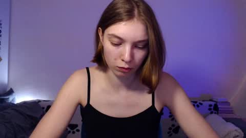 Snapshot of kesha_muah chatting on 04-22-26, 04:08 kesha online show from 04-22-26, 04:08