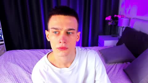 Ask me online show from 02-04-25, 03:47