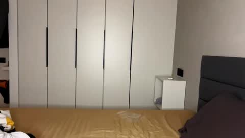 Snapshot of kevin_mils chatting on 02-17-25, 04:37 kevin_mils online show from 02-17-25, 04:37