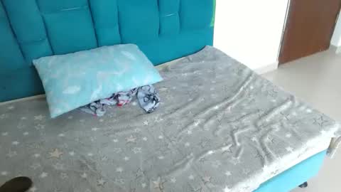 keyla_moon_ online show from 04-04-26, 07:55