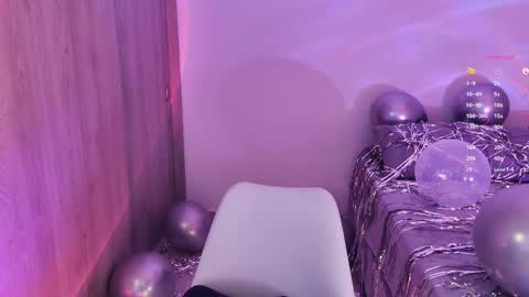 Snapshot of keylamiller1 chatting on 04-24-26, 11:07 Keyla online show from 04-24-26, 11:07
