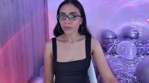 Snapshot of keylamiller1 chatting on 04-25-26, 12:19 Keyla online show from 04-25-26, 12:19
