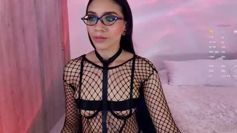 Snapshot of keylamiller1 chatting on 05-08-26, 10:04 Keyla online show from 05-08-26, 10:04