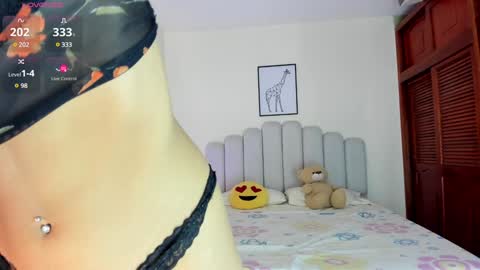 keylly online show from 12-18-24, 02:32
