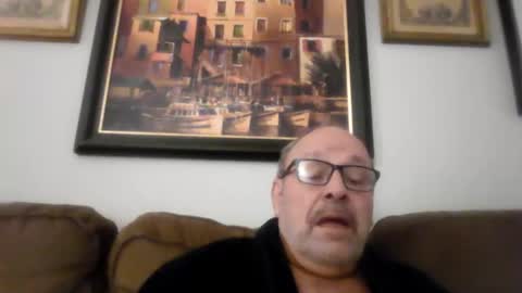 Kent online show from 10-21-25, 03:02