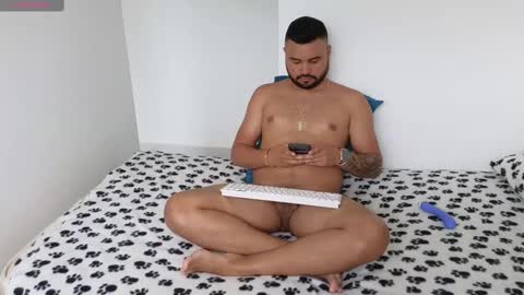 Snapshot of khalidferrer chatting on 03-02-25, 03:05 khalid ferrer online show from 03-02-25, 03:05