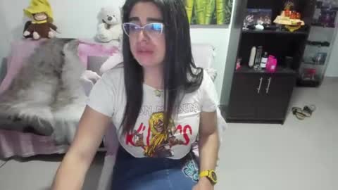 Snapshot of khalifa_gold chatting on 07-11-26, 04:15 Khalifa Kasumi online show from 07-11-26, 04:15