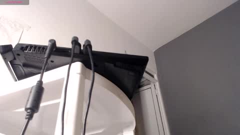 Snapshot of khloe33 chatting on 04-06-26, 04:46 khloe33 online show from 04-06-26, 04:46