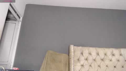 Snapshot of khloe33 chatting on 04-25-26, 11:57 khloe33 online show from 04-25-26, 11:57