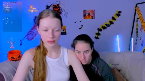 khloebeauty online show from 10-22-25, 07:24