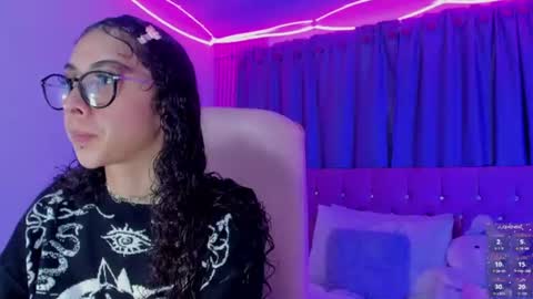 Snapshot of kiara_lovelyy chatting on 07-06-26, 03:36 Kiara online show from 07-06-26, 03:36