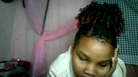 kiarah 69 online show from 06-26-26, 02:16