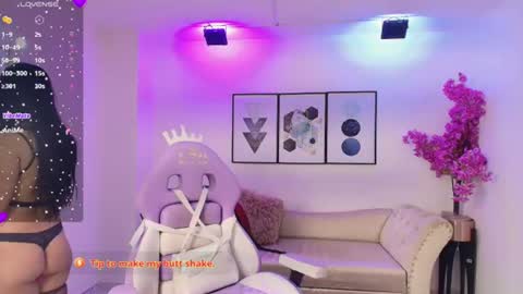 Kitty online show from 06-14-26, 12:18