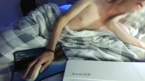 Snapshot of kiki3366 chatting on 02-06-26, 04:28 kiki3366 online show from 02-06-26, 04:28