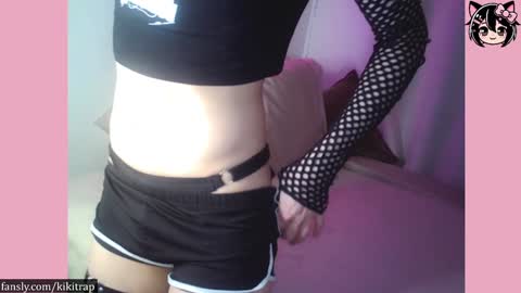 Snapshot of kikitrap chatting on 01-04-25, 05:05 Kiki Trap online show from 01-04-25, 05:05