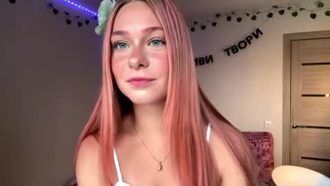 Lilly online show from 07-08-26, 04:22