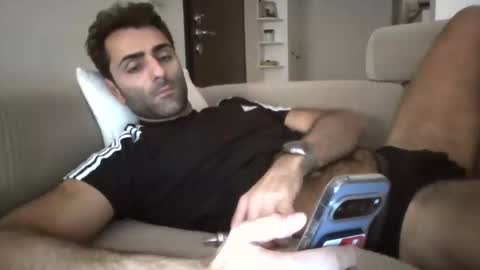 kikkus01 online show from 11-29-25, 06:55