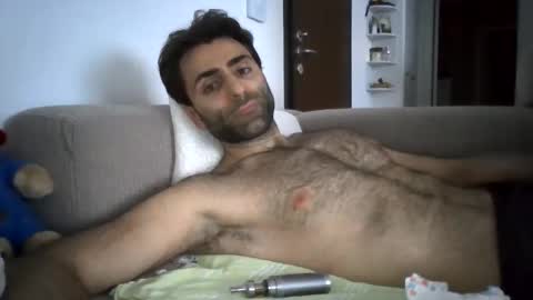 kikkus01 online show from 05-26-26, 04:14
