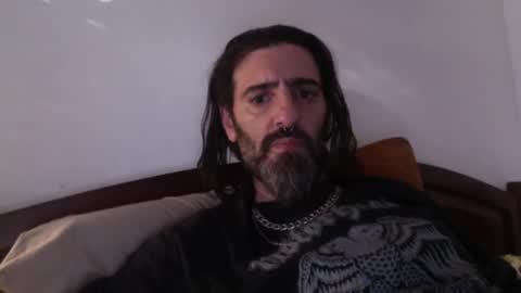 Snapshot of kilombito chatting on 03-26-26, 11:27 andres online show from 03-26-26, 11:27