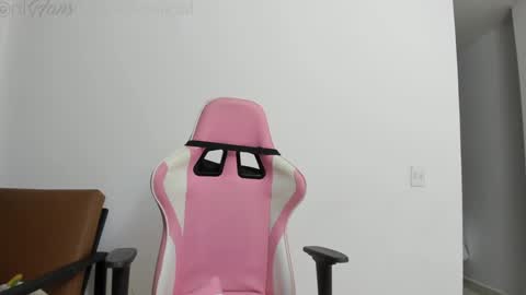 Kim Velez SCORE Girl online show from 12-27-24, 10:59