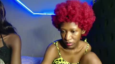 Snapshot of kimberly_chloe chatting on 04-14-26, 03:29 Kimberly online show from 04-14-26, 03:29