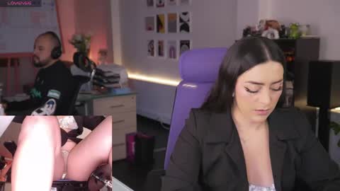 Kimberly 1200-1900 GMT-5 online show from 04-09-26, 09:31