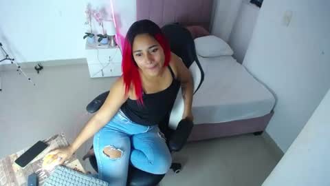 kimberly_lustrum online show from 07-11-26, 11:57