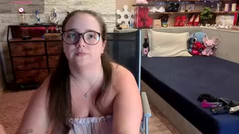 Snapshot of kimberlycaprice chatting on 06-29-26, 10:15 kimberlycaprice online show from 06-29-26, 10:15