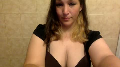 Snapshot of kimberlylynn chatting on 07-06-26, 10:12 KimberlyLynn online show from 07-06-26, 10:12