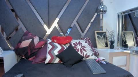 Kimy online show from 04-10-26, 01:27