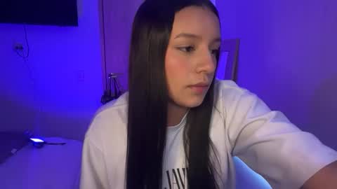 kimmi online show from 05-25-26, 04:46