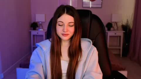  Your Kimmie  follow me  online show from 05-16-26, 06:32