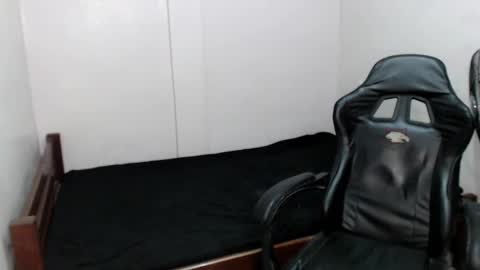 kim ejara online show from 03-01-25, 06:00