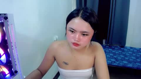 kim ejara online show from 03-08-26, 01:25