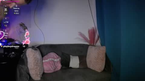 Kimmy online show from 06-25-26, 10:47